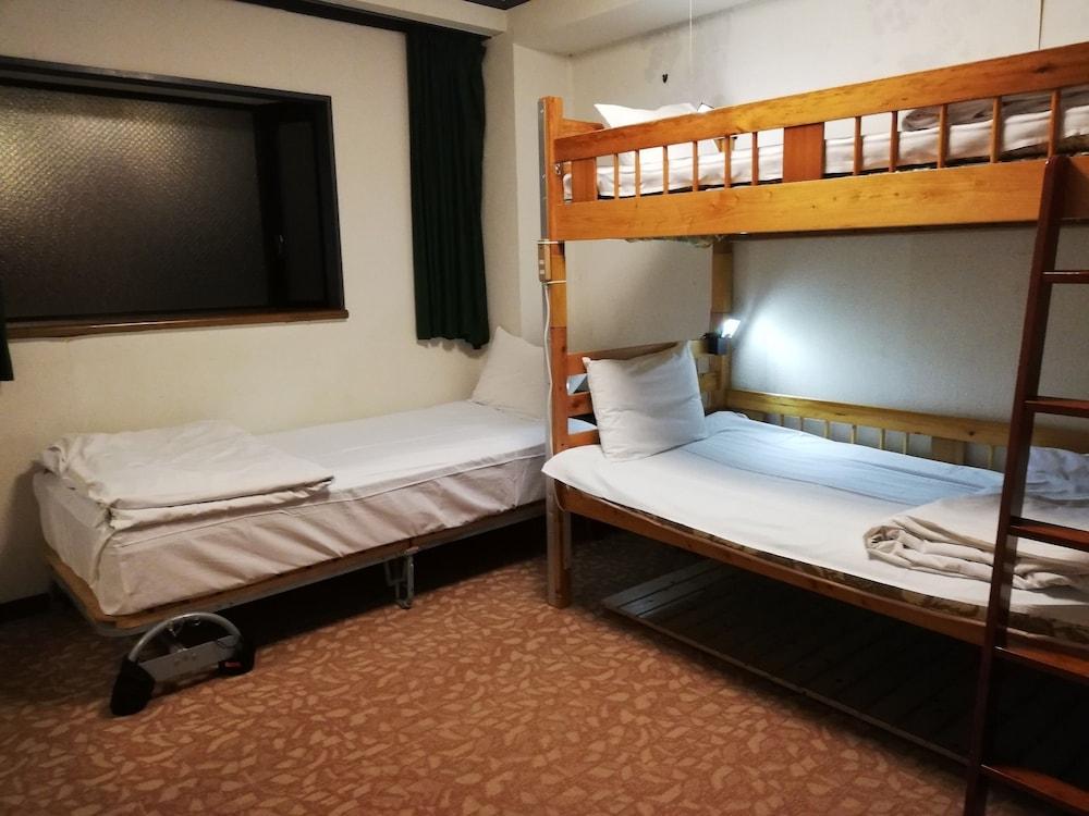 Family & Bakpak Tokyo Hostel Eksteriør billede