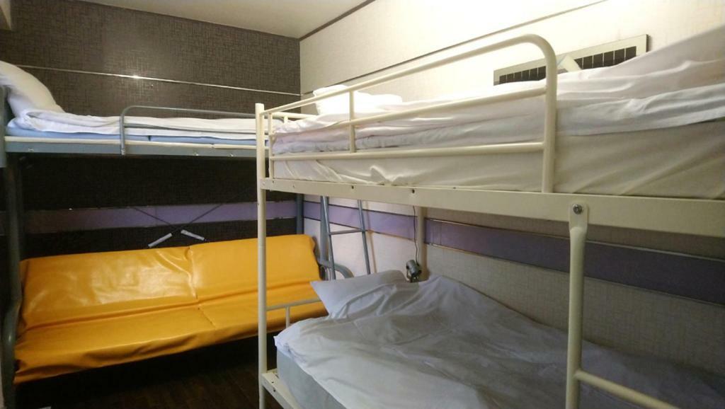 Family & Bakpak Tokyo Hostel Eksteriør billede